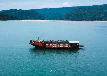 Galui - Truly Floating Experience in Tangua
